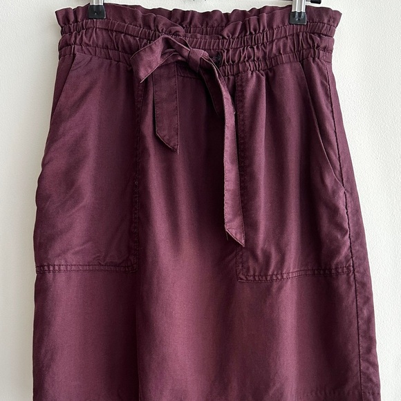 H&M Paperbag Cinched Waist Chic Burgundy Skirt with Tie Waist, Size 6 - Picture 1 of 16